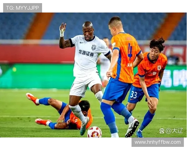 上半场表现低迷 比赛仅能及格 上半场表现低迷 比赛仅能及格